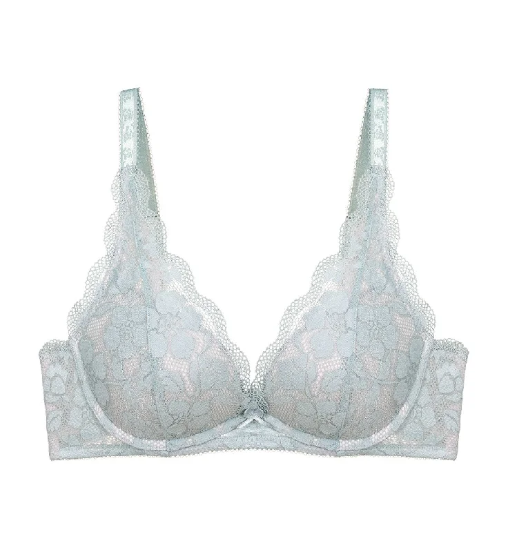 Convertible underwire wired bras with multiple styling options STYLE BUTTERCUP DEEP V WIRED PUSH-UP BRA Convertible underwire wired bras with multiple styling options STYLE BUTTERCUP DEEP V WIRED PUSH-UP BRA