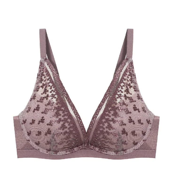 Convertible underwire wired bras with multiple styling options SIGNATURE SMOOTH NON-WIRED PUSH UP BRA Convertible underwire wired bras with multiple styling options SIGNATURE SMOOTH NON-WIRED PUSH UP BRA