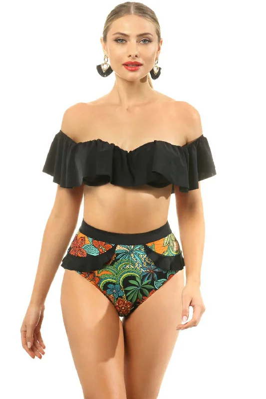 Underwire plus - size sports wired bras for larger busts Cabo Bandeau Bikini Top & Bottom, Size M (UK 10, B Cup) Underwire plus - size sports wired bras for larger busts Cabo Bandeau Bikini Top & Bottom, Size M (UK 10, B Cup)