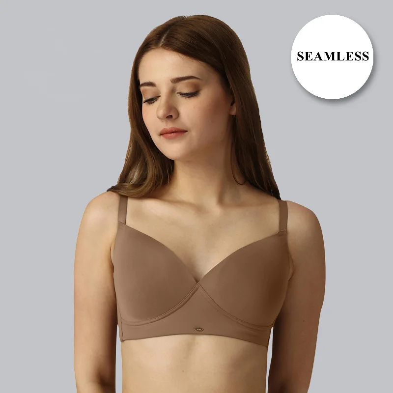 Wireless - like underwire wired bras with soft support Full Coverage Padded Non Wired T-shirt Bra Wireless - like underwire wired bras with soft support Full Coverage Padded Non Wired T-shirt Bra