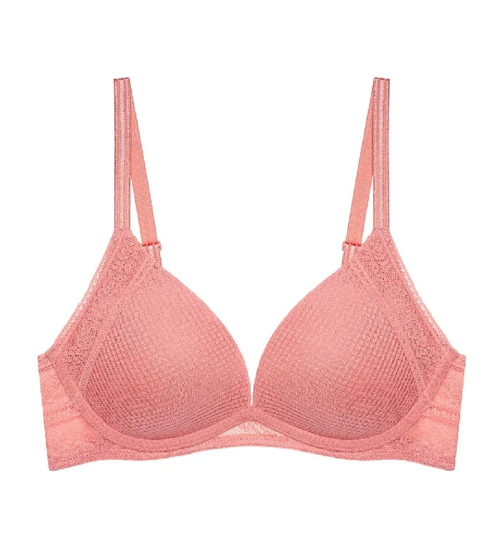 Balconette underwire wired bras for a lifted look AQUA LUCKY NON-WIRED PUSH UP BRA Balconette underwire wired bras for a lifted look AQUA LUCKY NON-WIRED PUSH UP BRA