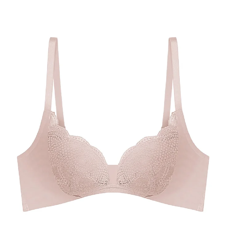 Underwire convertible sports wired bras for flexibility MODERN CURVY NON-WIRED PADDED BRA Underwire convertible sports wired bras for flexibility MODERN CURVY NON-WIRED PADDED BRA