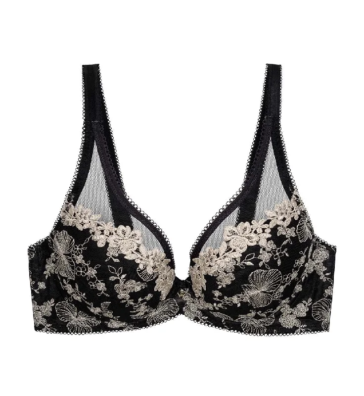 Lace - trimmed underwire wired bras for a feminine touch MALLOW EMBROIDERY WIRED PADDED BRA Lace - trimmed underwire wired bras for a feminine touch MALLOW EMBROIDERY WIRED PADDED BRA