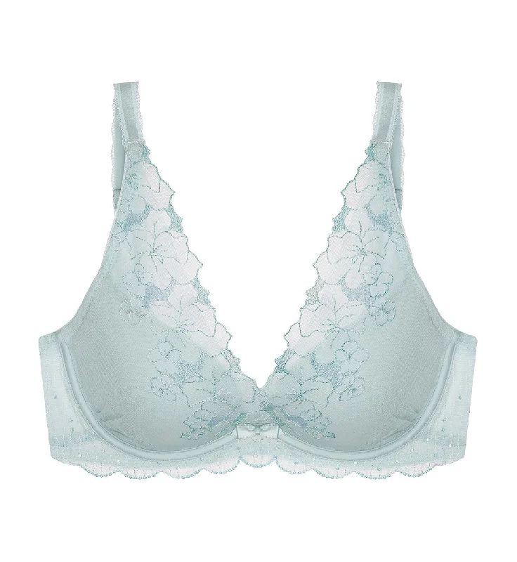 Underwire seamless T - shirt wired bras for daily use AQUA YIN YANG DEEP V WIRED PUSH-UP BRA Underwire seamless T - shirt wired bras for daily use AQUA YIN YANG DEEP V WIRED PUSH-UP BRA