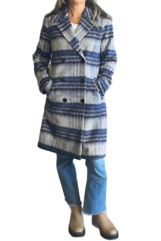 Belted women's cashmere coats in soft pastels for a luxurious feelLong Plaid Jacket In Blue