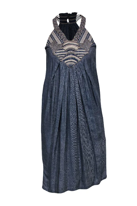 Sleeveless Women Dress in Bright Colors for Summer Parties Sleeveless Women Dress in Bright Colors for Summer Parties Ranna Gill - Blue Chambray Sleeveless Shift Dress w Embroidered Neckline Sz XS Sleeveless Women Dress in Bright Colors for Summer Parties Sleeveless Women Dress in Bright Colors for Summer Parties Ranna Gill - Blue Chambray Sleeveless Shift Dress w Embroidered Neckline Sz XS