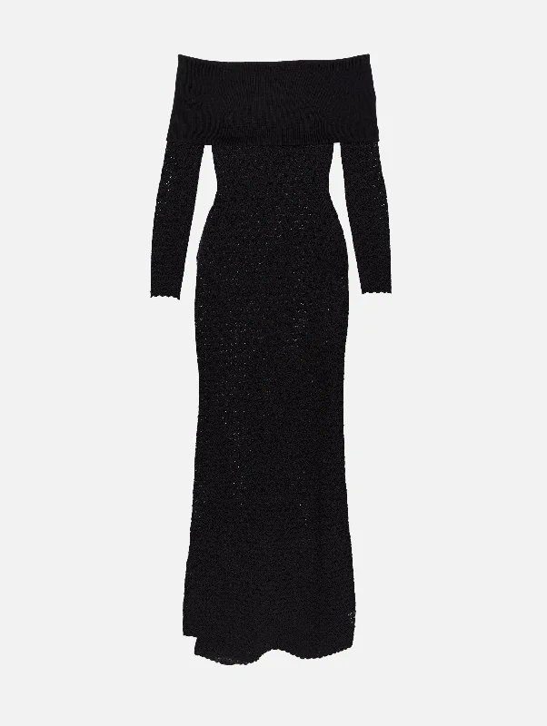 Sheath Women Dress with a Tailored Fit for a Professional Look Sheath Women Dress with a Tailored Fit for a Professional Look Romy Off The Shoulder Dress